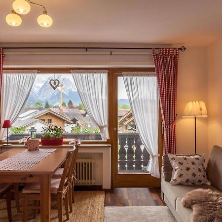 Ferienwohnung Bergblick Garmisch-Partenkirchen Luaran gambar