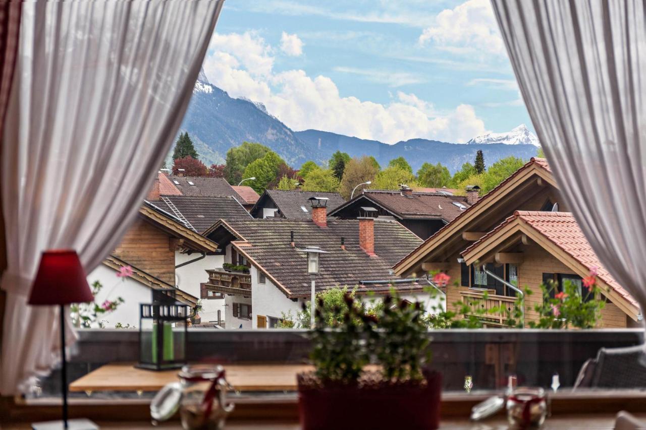 Ferienwohnung Bergblick Garmisch-Partenkirchen Luaran gambar